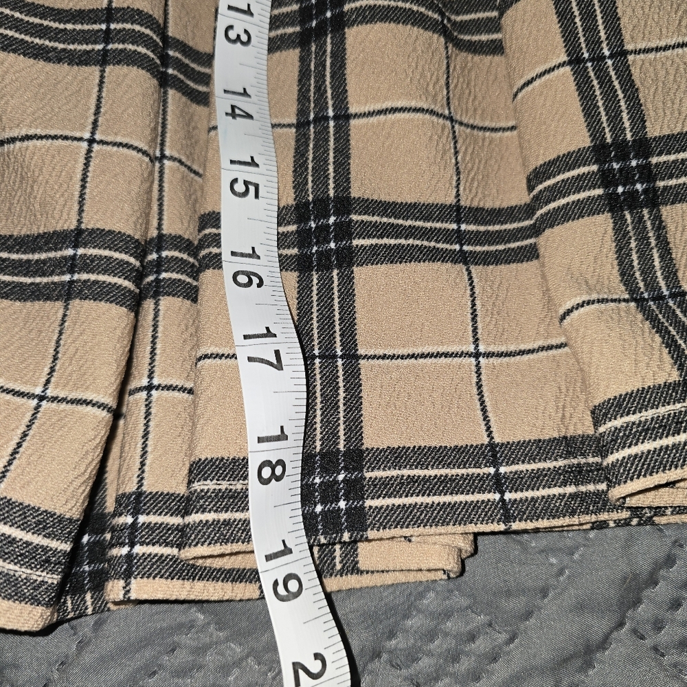 Rue21 Tan and Black Plaid Skater Skirt - Picture 9 of 9
